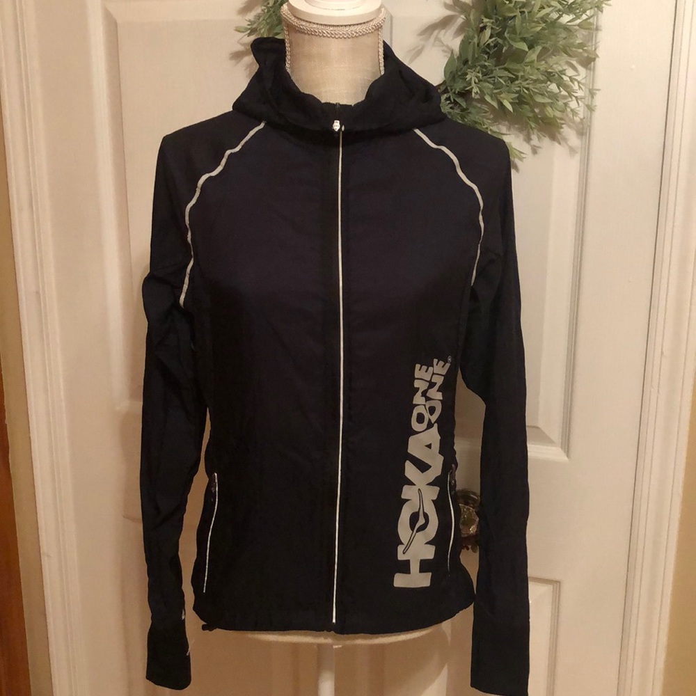 Hoka rabbit jacket , very light , good condition